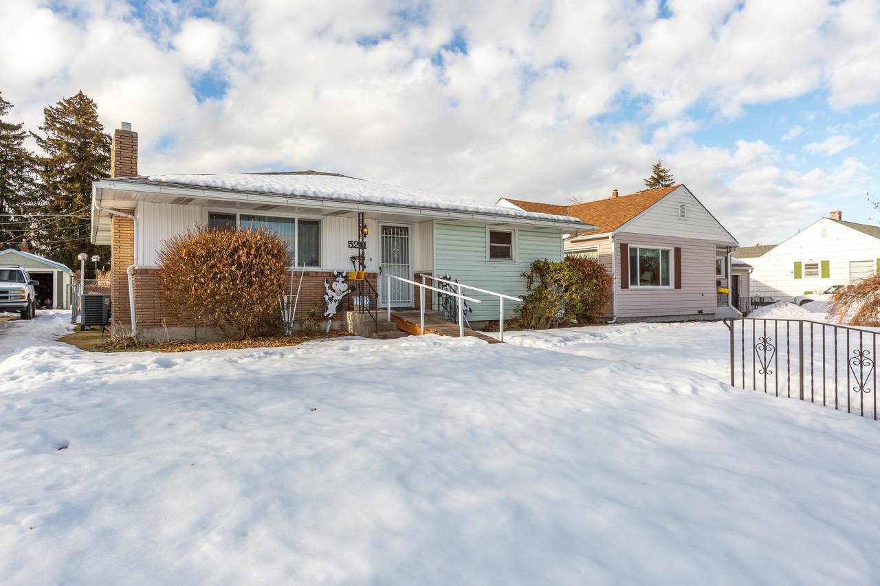 5211 Stevens St - Photo 1