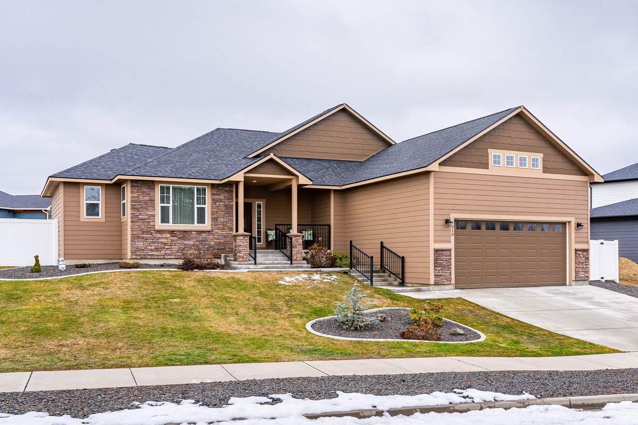 9010 Scarlet Sky Dr - Photo 1