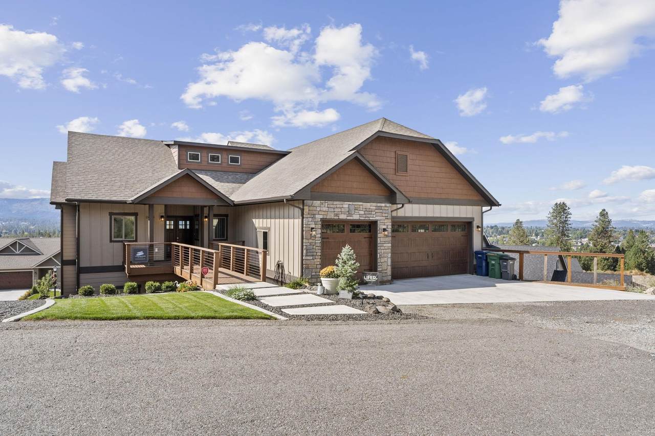 2608 Galway Ln - Photo 1