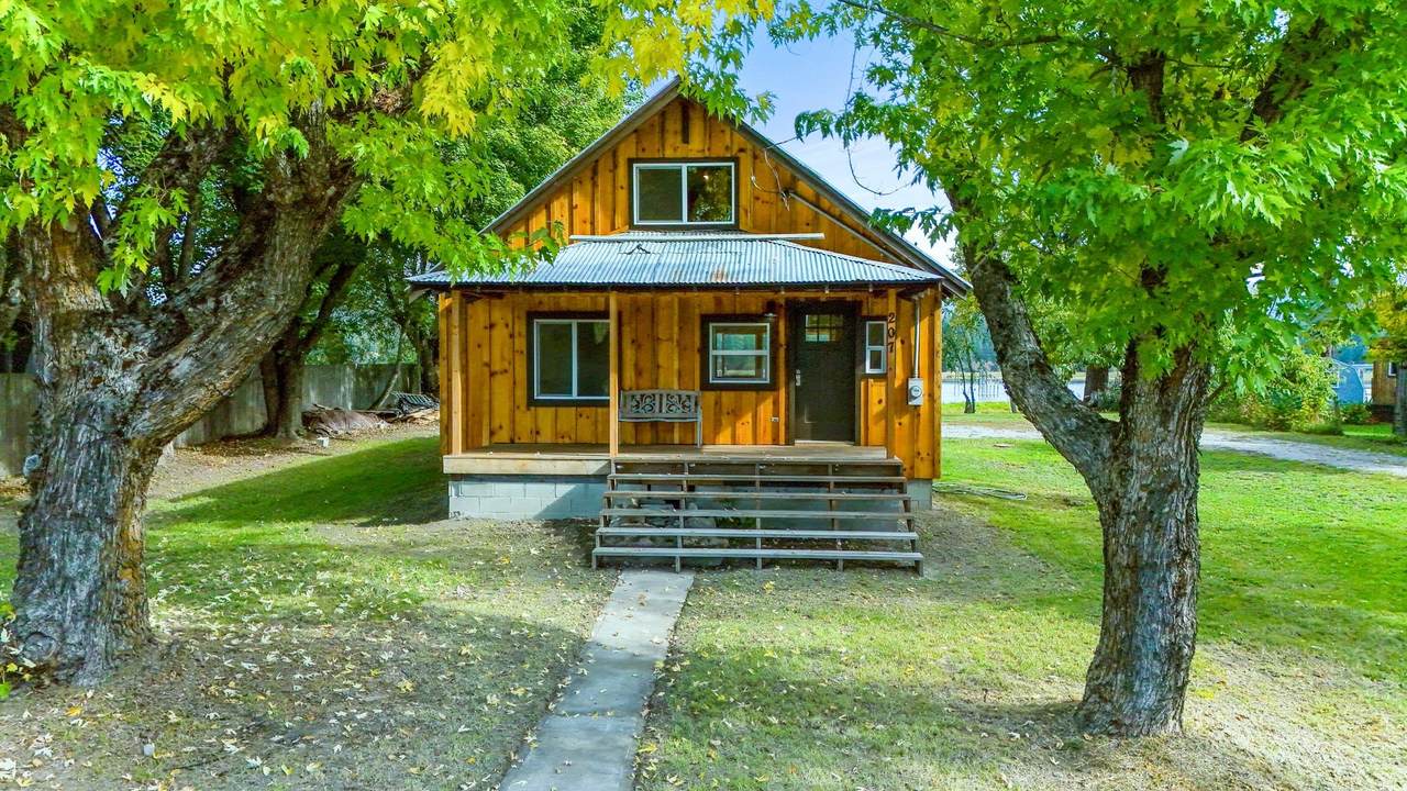 207 River Rd - Photo 1