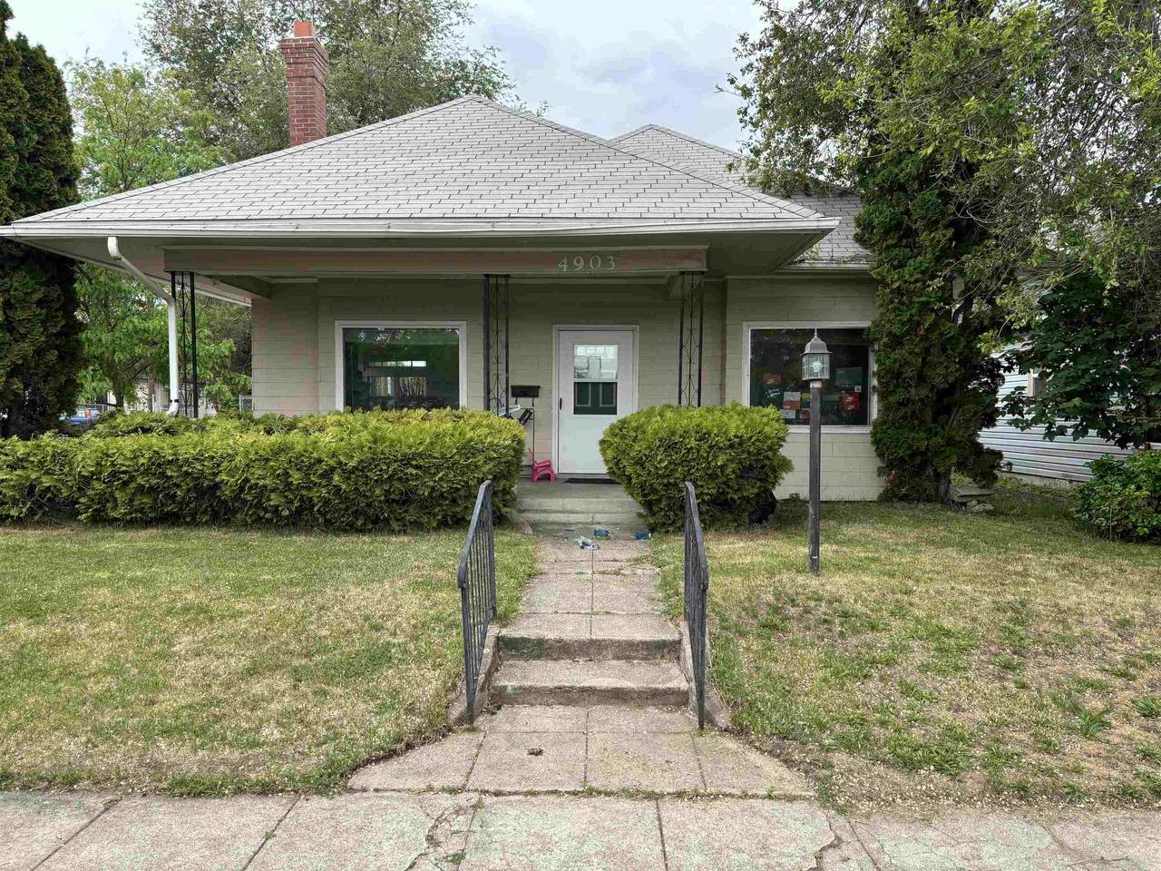 4903 Smith St - Photo 1
