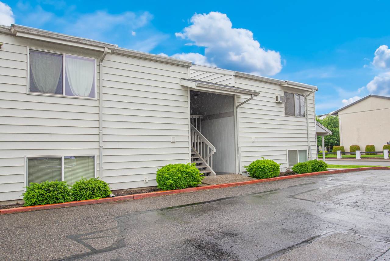 310-D-2 Raymond Rd - Photo 1