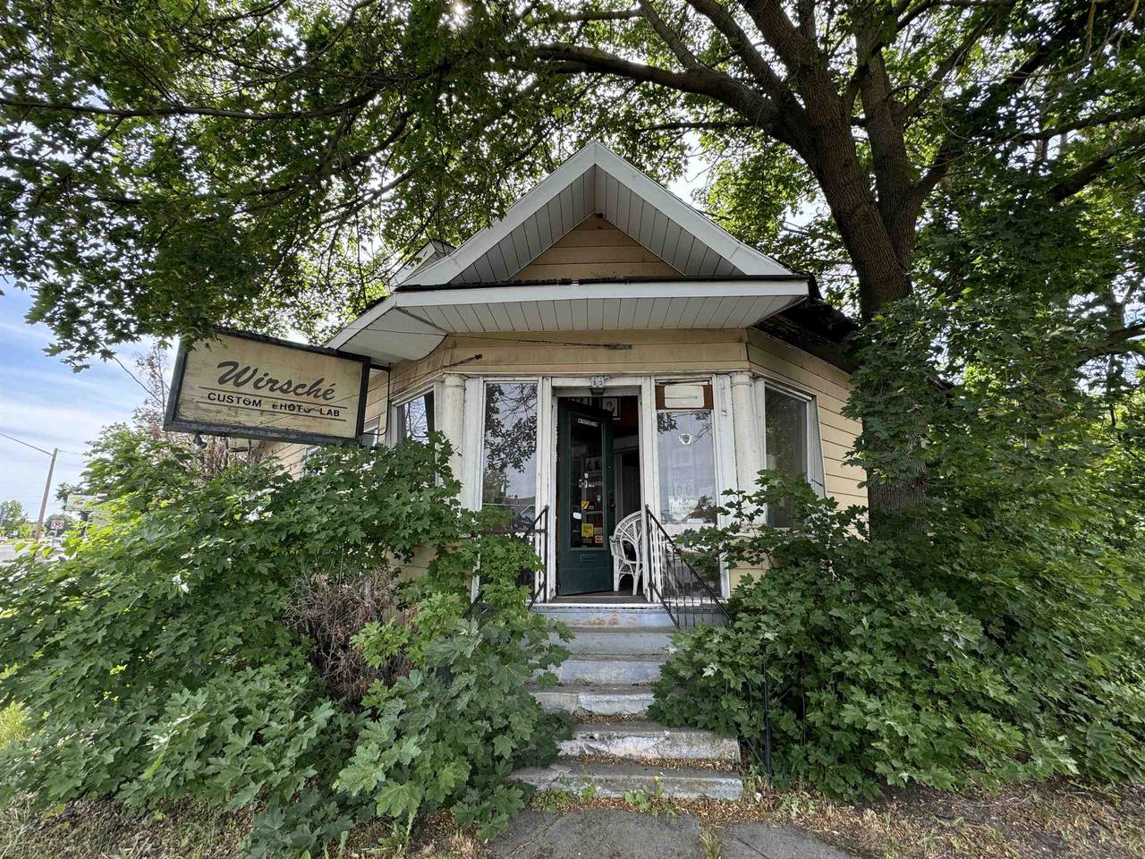 127 Indiana Ave - Photo 1