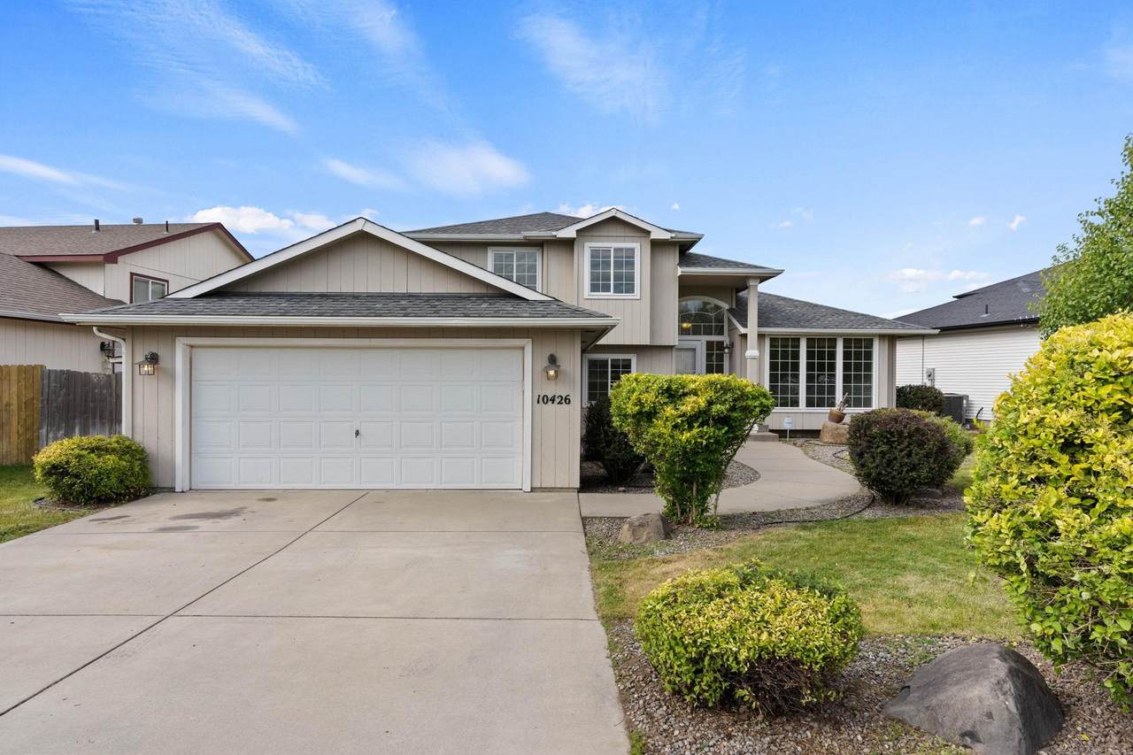 10426 10th Ave - Photo 1