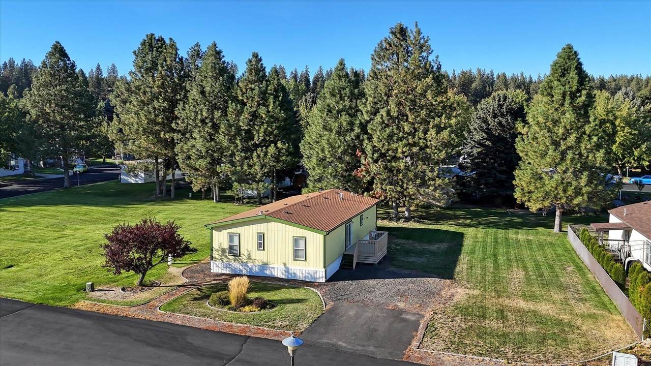 3110-#86 E Chattaroy Rd - Photo 1