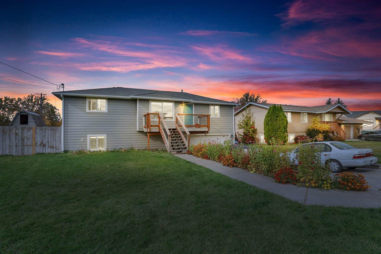 1128 Joyce Ln - Photo 1
