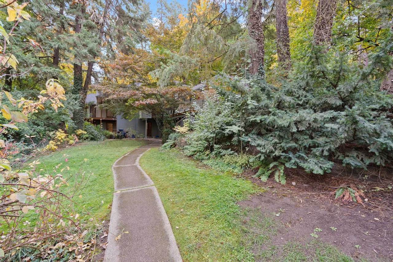 1727 Martin St - Photo 1