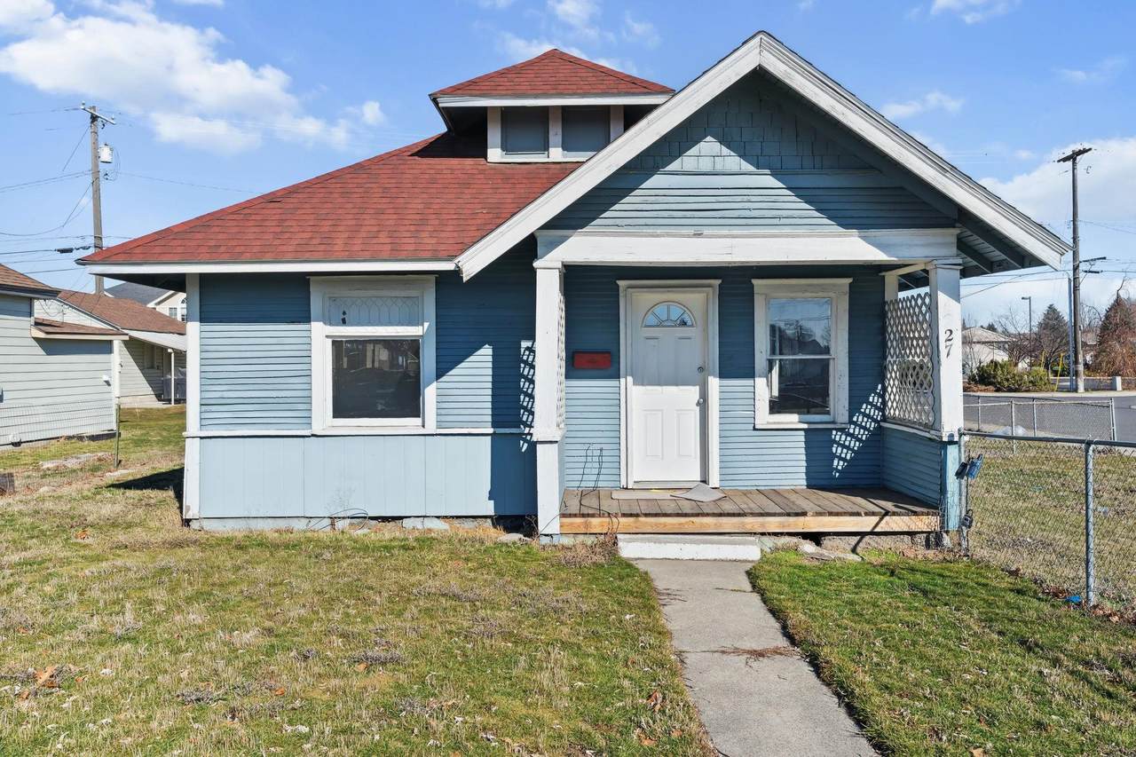 2227 Empire Ave - Photo 1