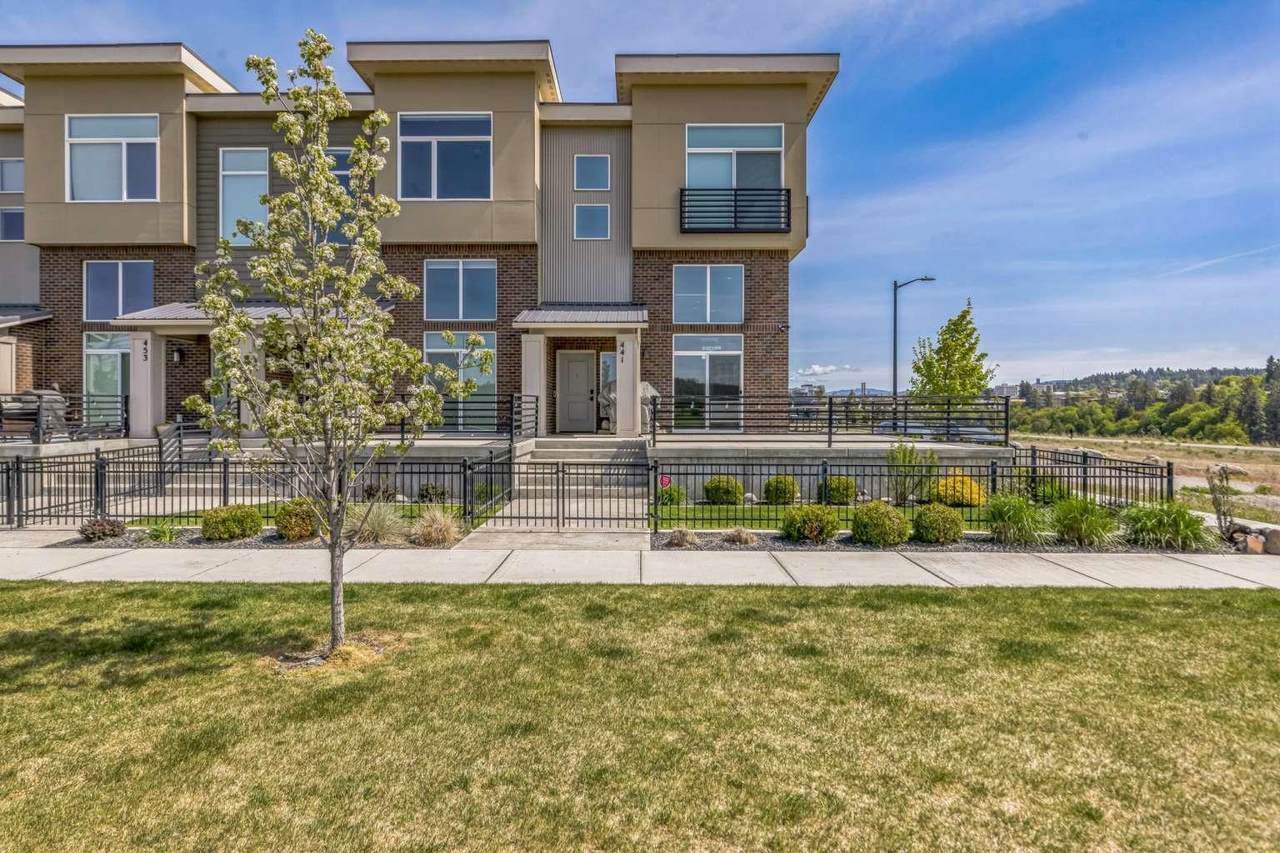 441 Cochran Pl - Photo 1