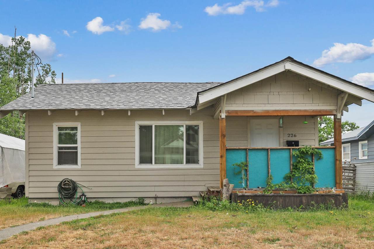 226 Dalton Ave - Photo 1