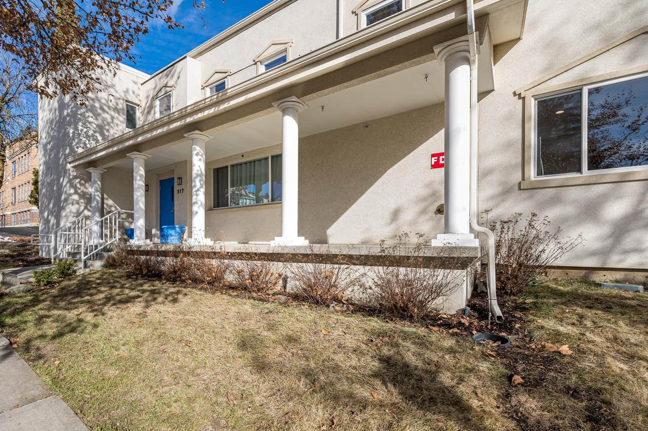 317 College Ave - Photo 1