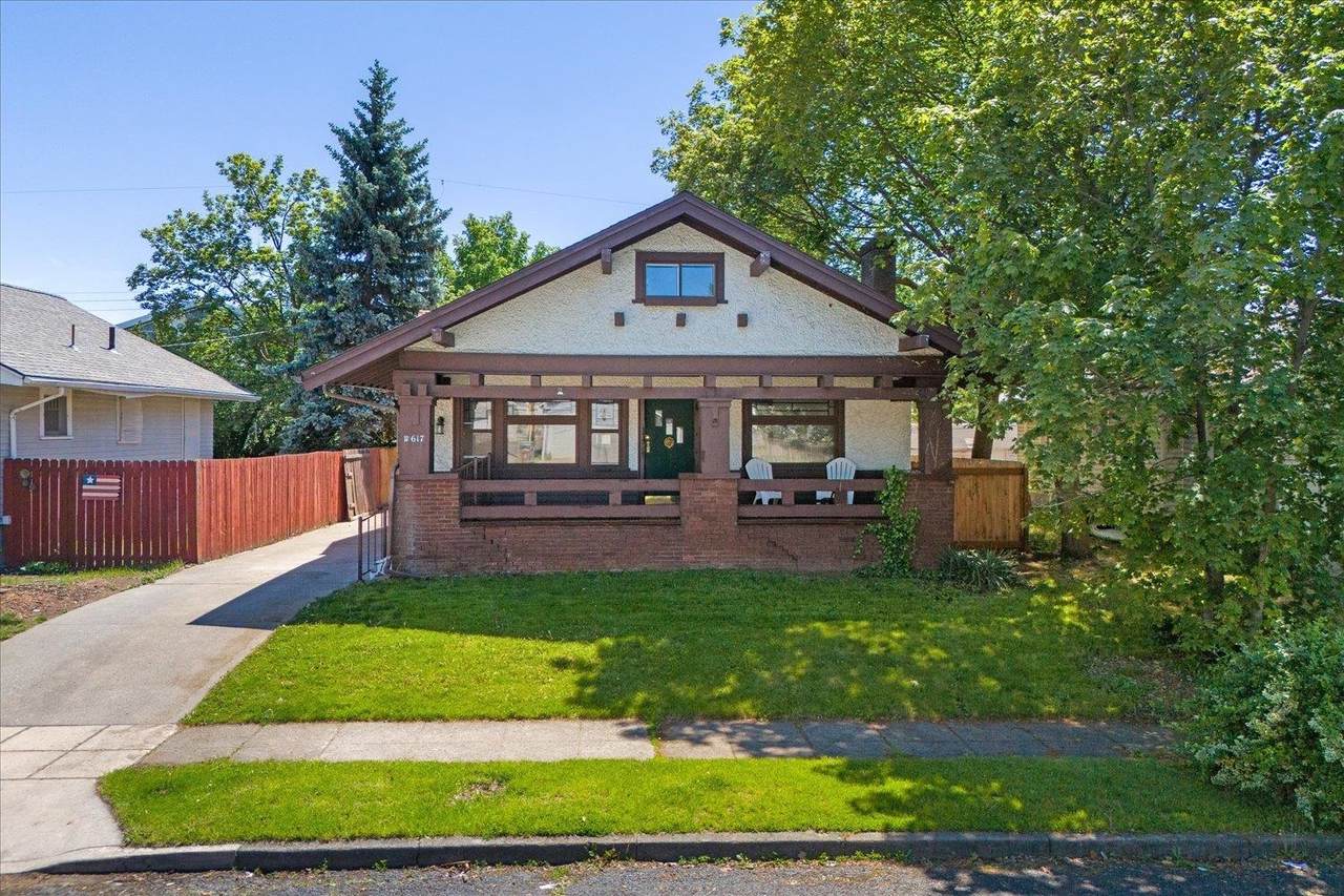 617 Carlisle Ave - Photo 1