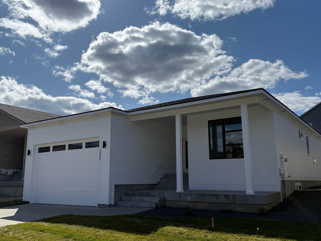 3226 Custer Ln - Photo 1