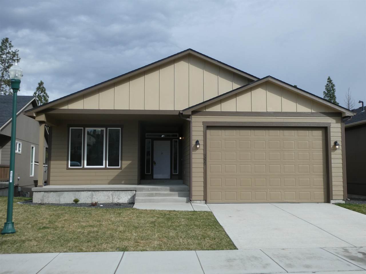 3223 Custer Ln - Photo 1