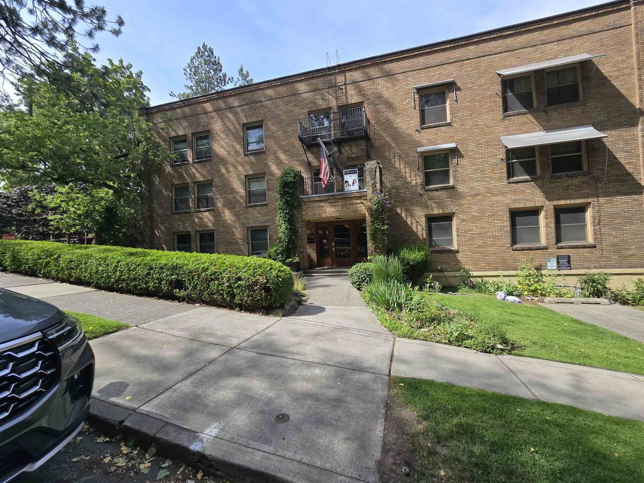 726-Unit #205 6th Ave - Photo 1