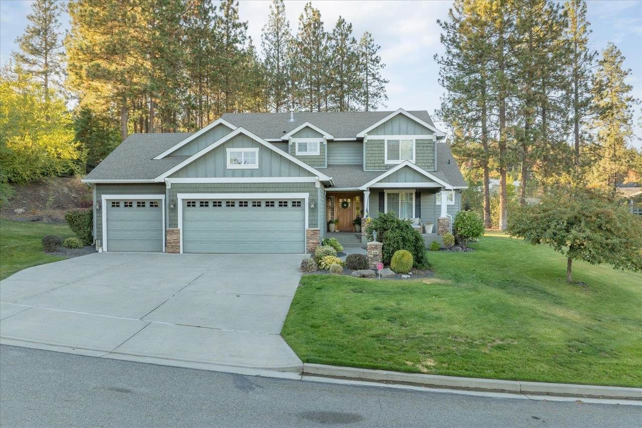 404 Trail Ridge Ct - Photo 1