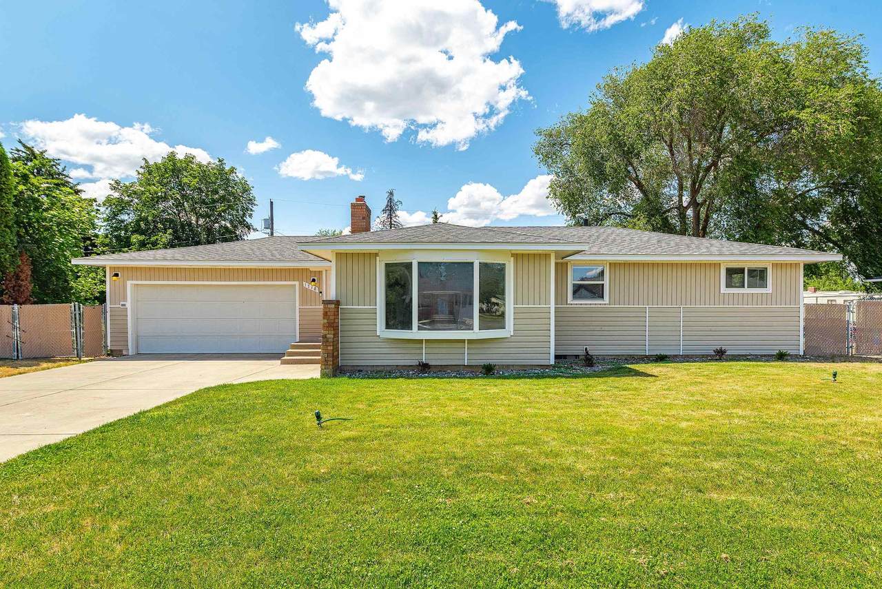 1718 Bolivar Rd - Photo 1