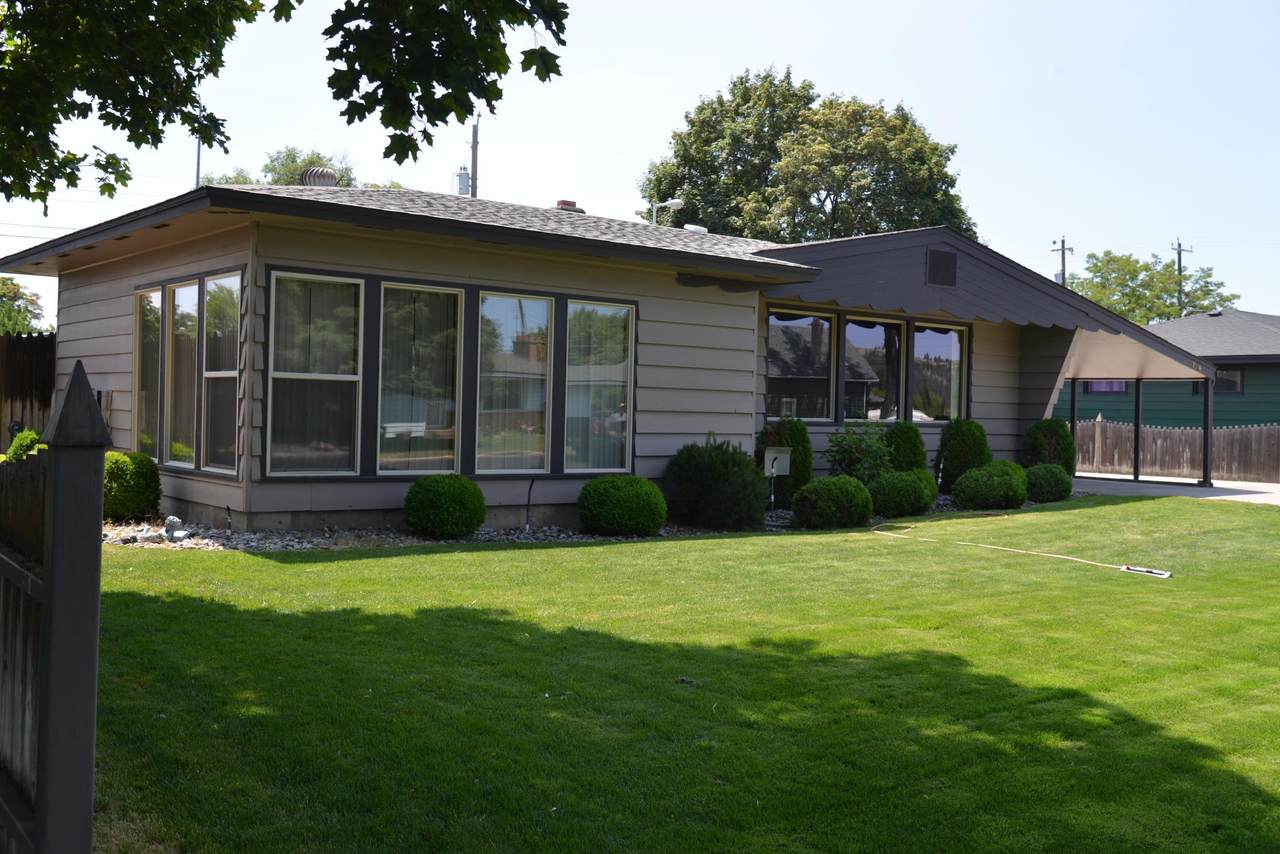 7516 Baldwin Ave - Photo 1