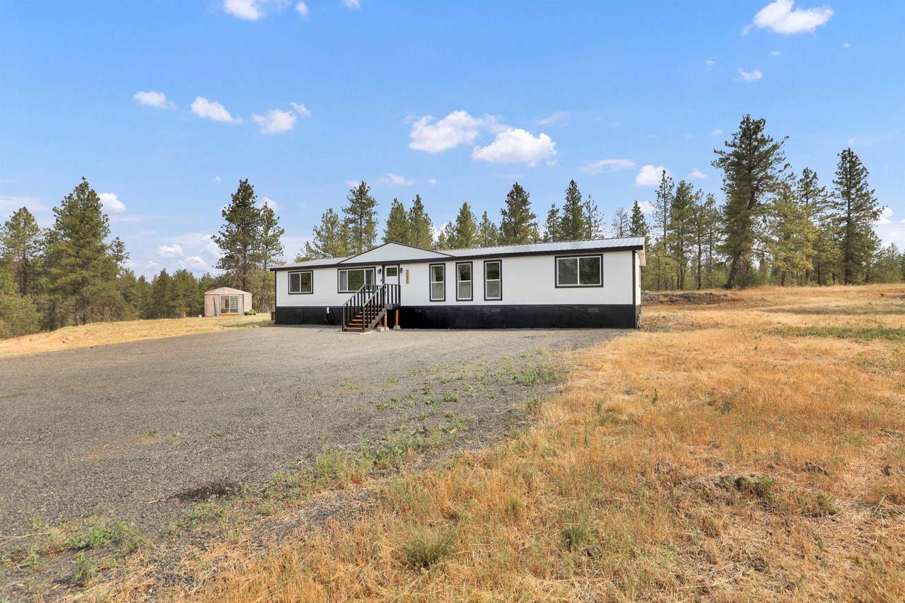 16621 Sherman Rd - Photo 1