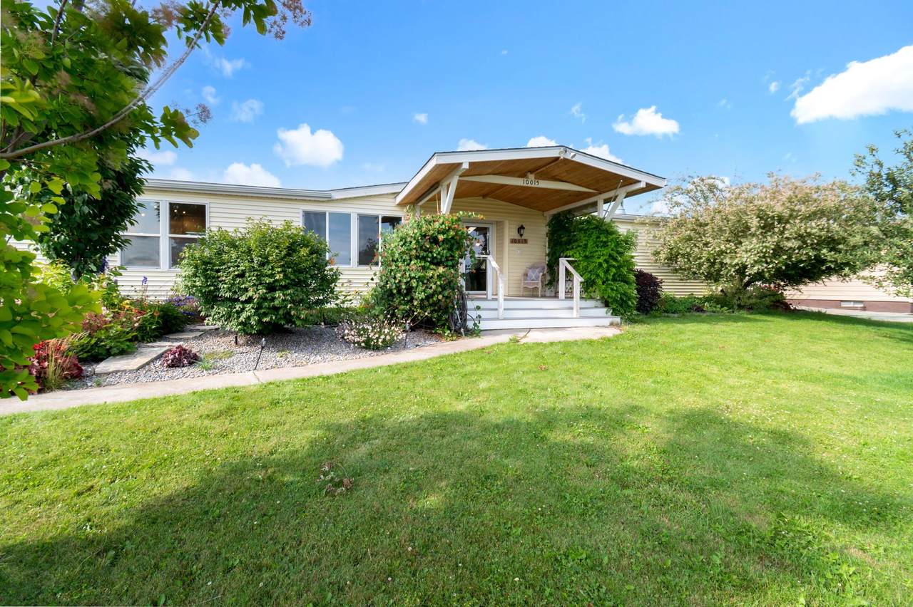 10015 Garland Ave - Photo 1