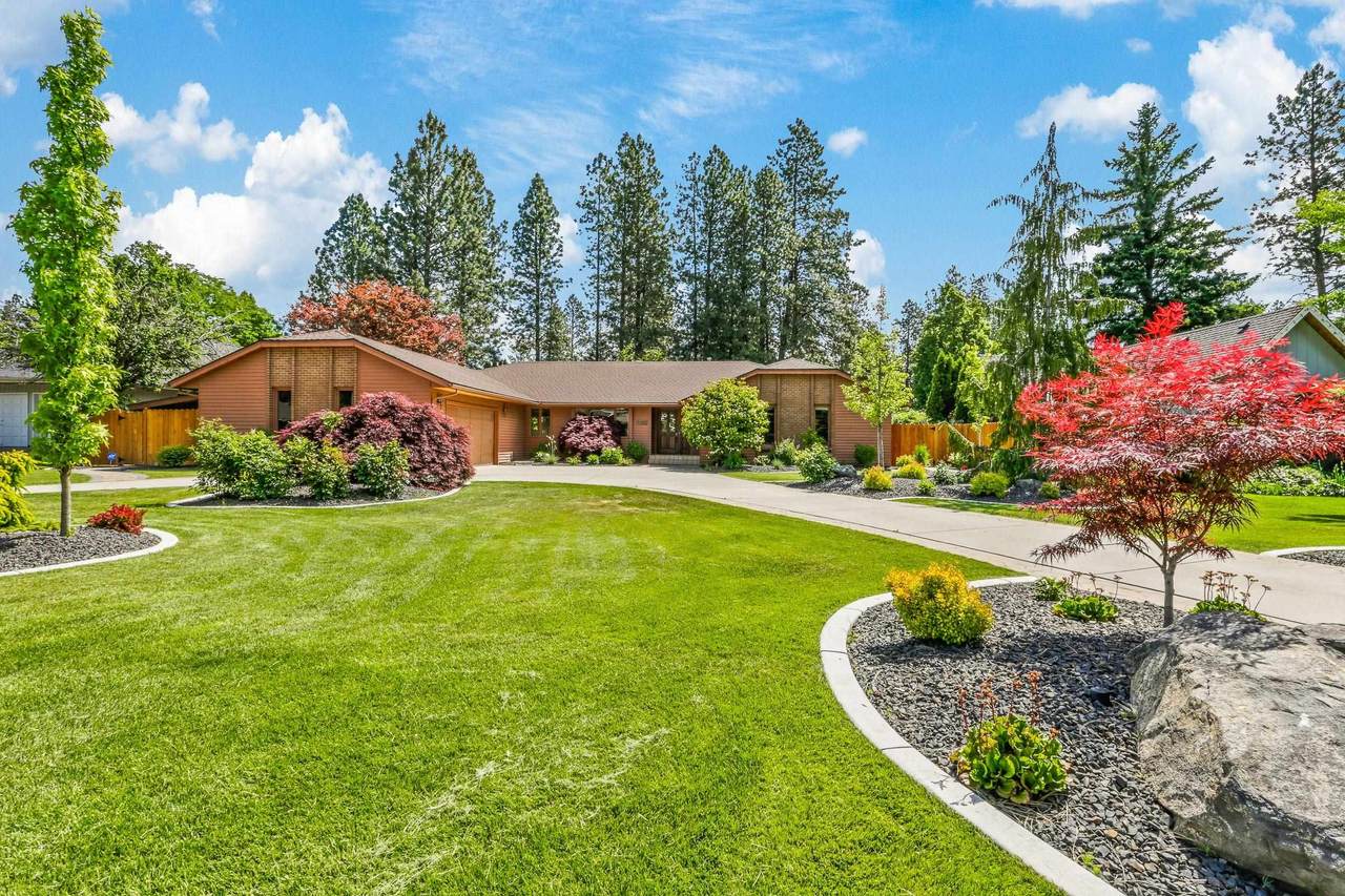 3551 Lincoln Dr - Photo 1