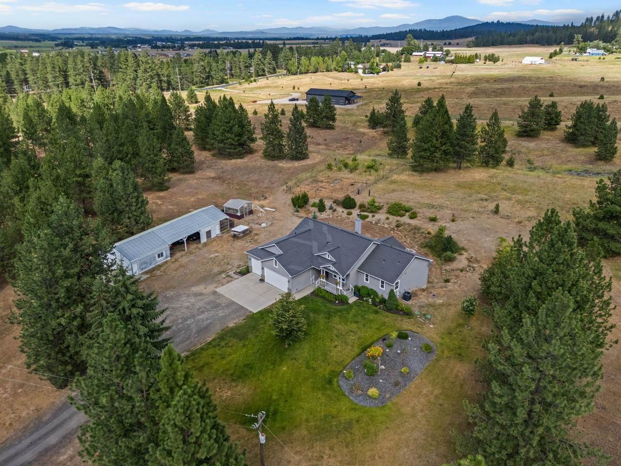 20414 Felspar Rd - Photo 1