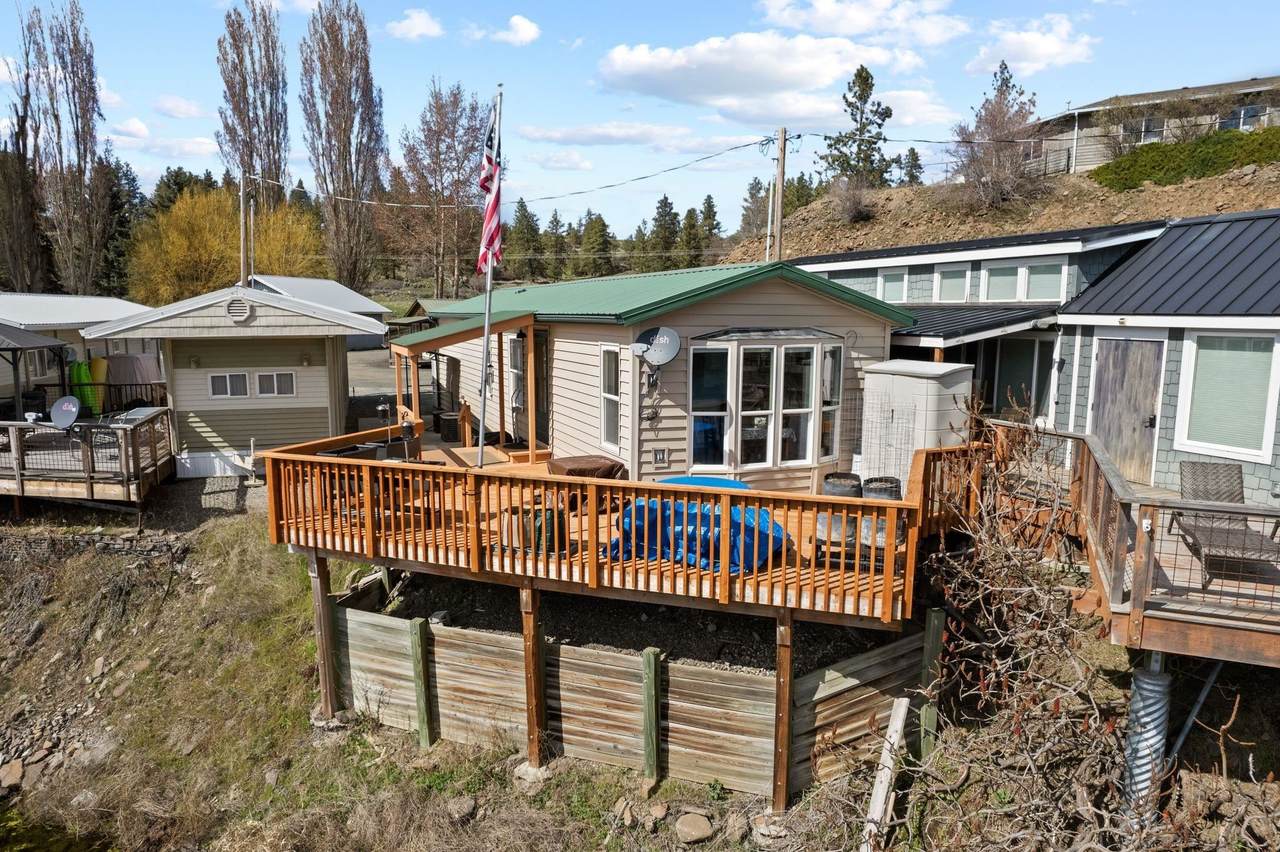 18617-10 Williams Lake Rd - Photo 1