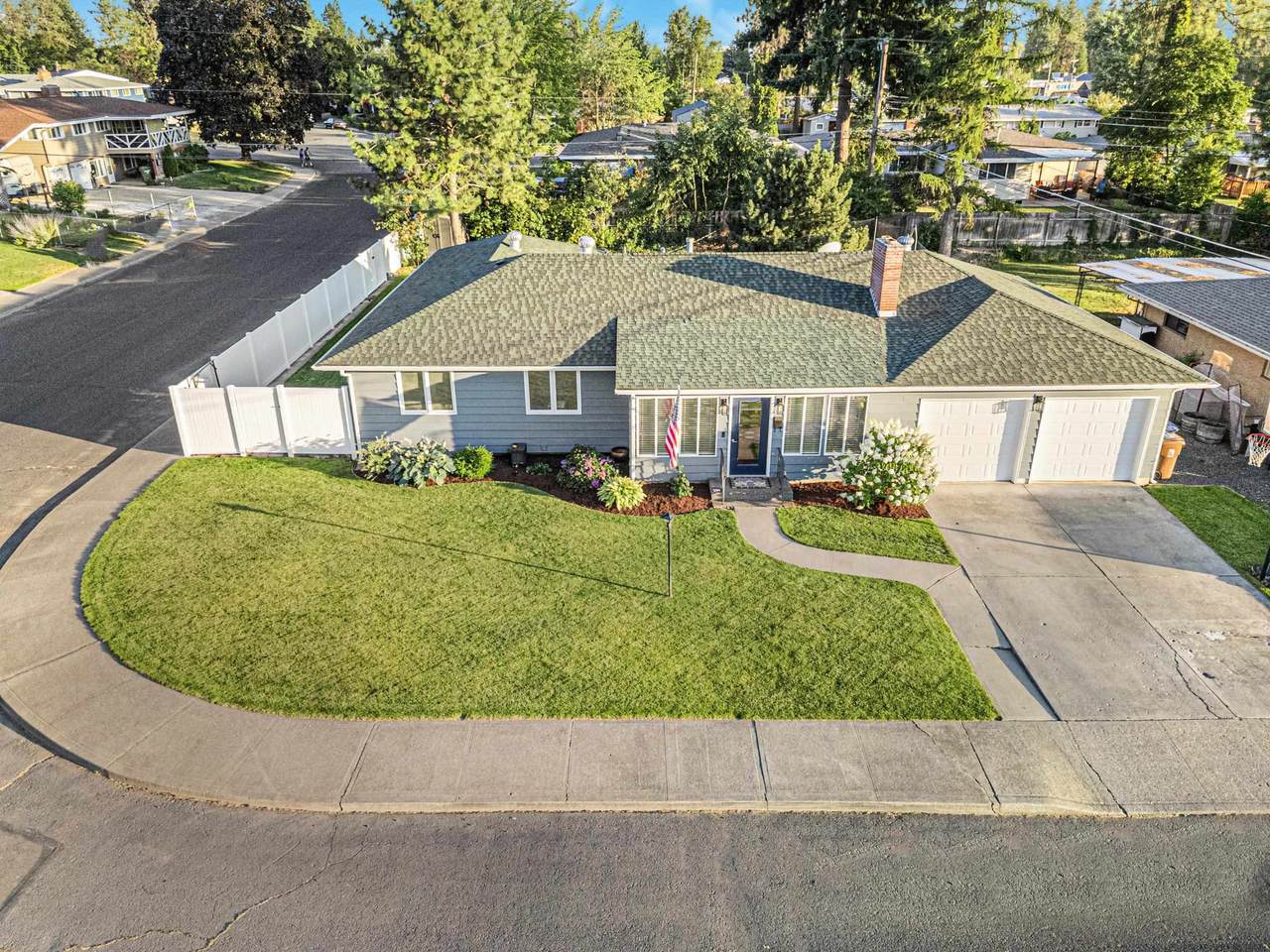 3309 Bruce Ave - Photo 1