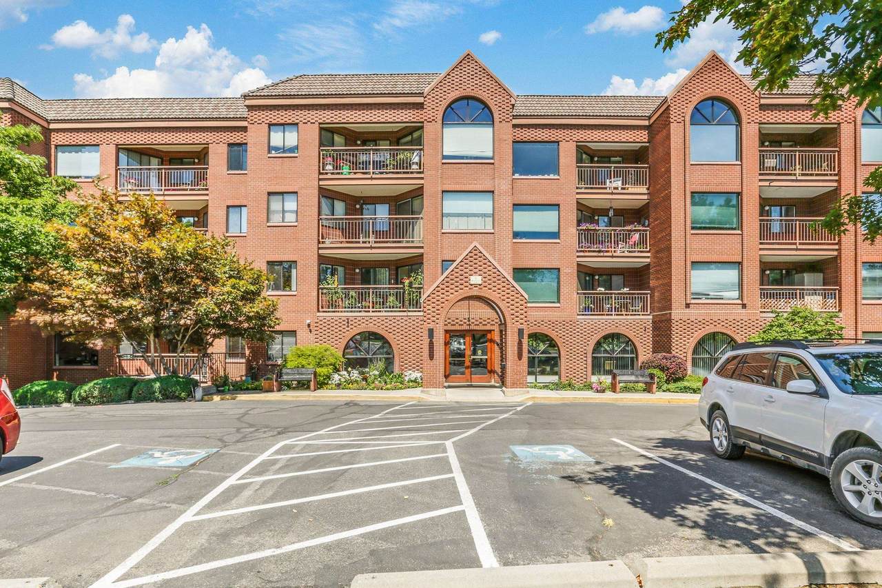 221-310 Rockwood Blvd - Photo 1