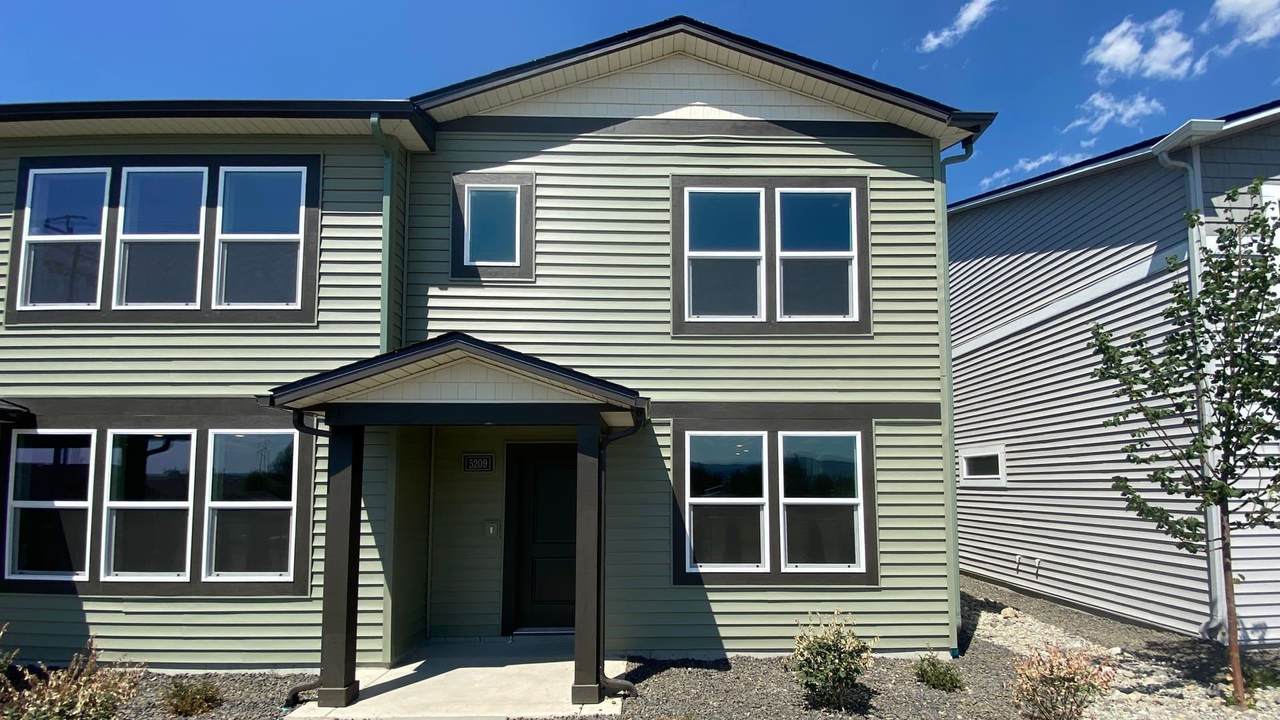 5209 Frederick Ave - Photo 1