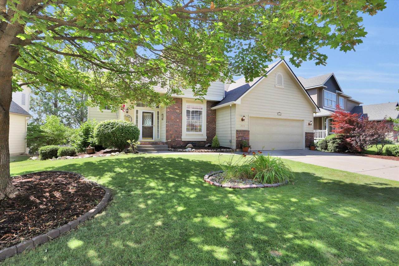 8522 Parkside Ln - Photo 1