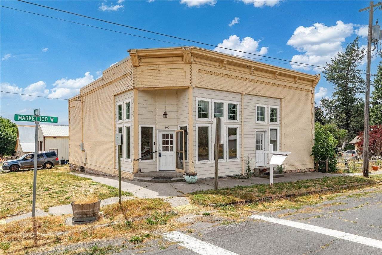 103 Market St - Photo 1
