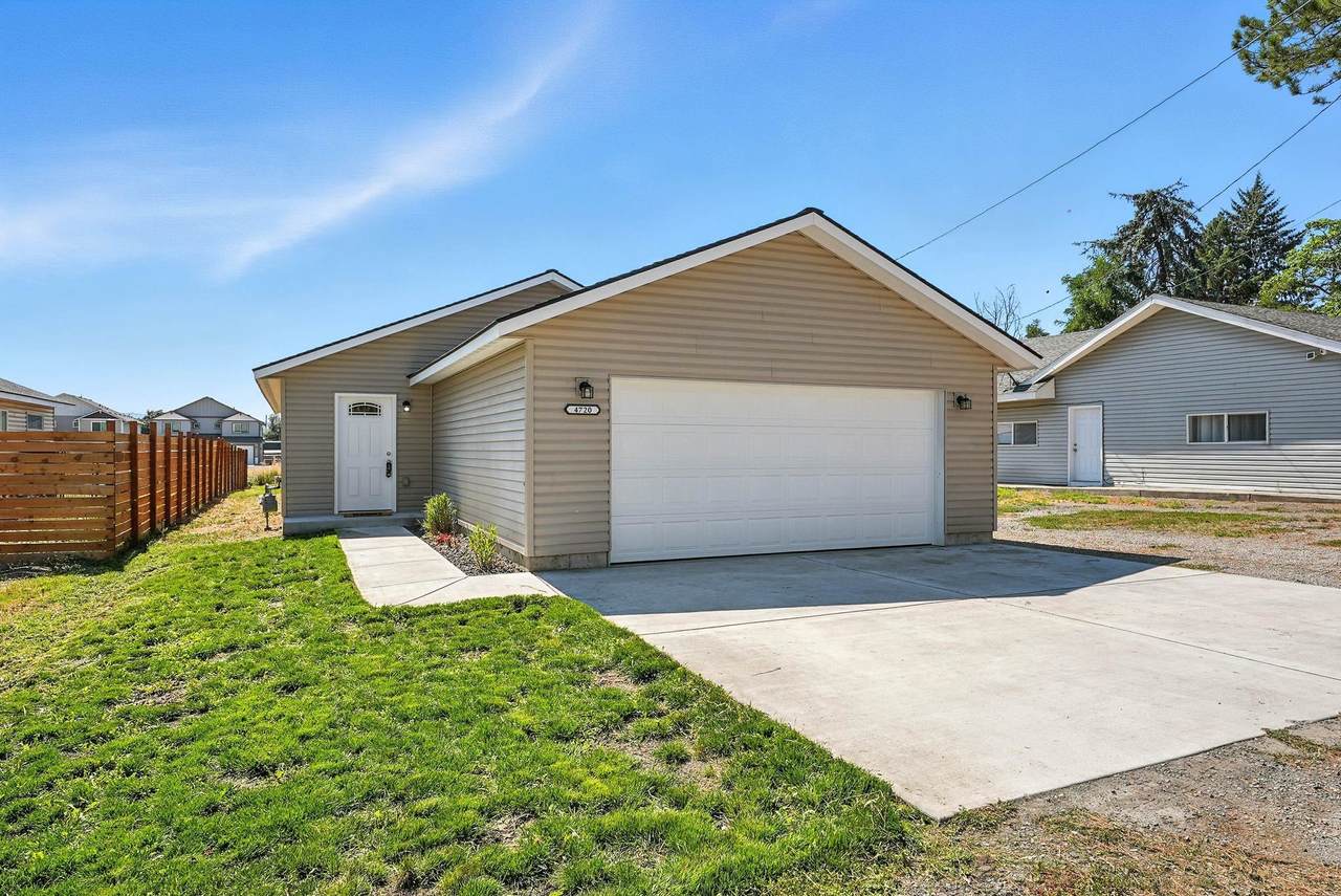 4720 Frederick Ave - Photo 1