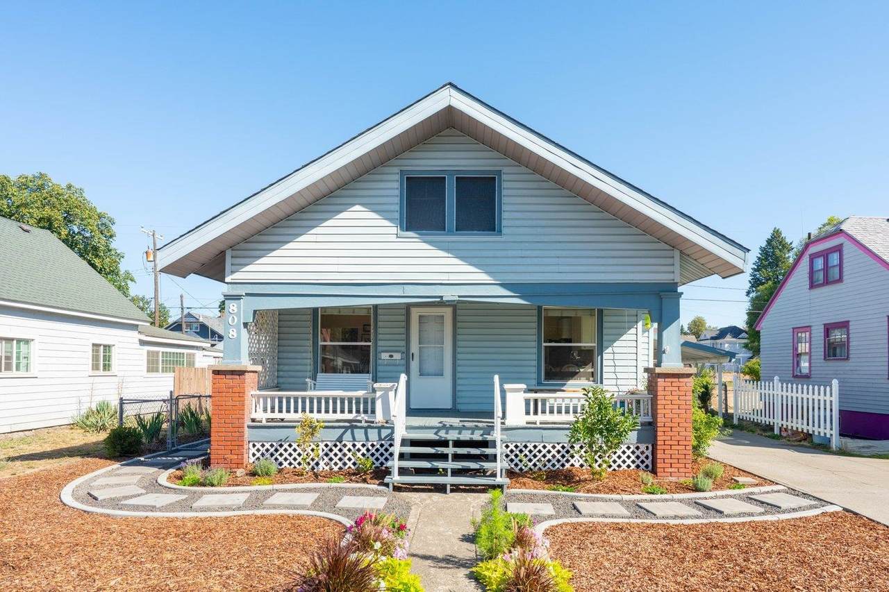 808 Carlisle Ave - Photo 1