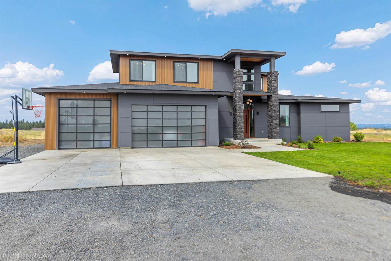 8250 Mission Rd - Photo 1