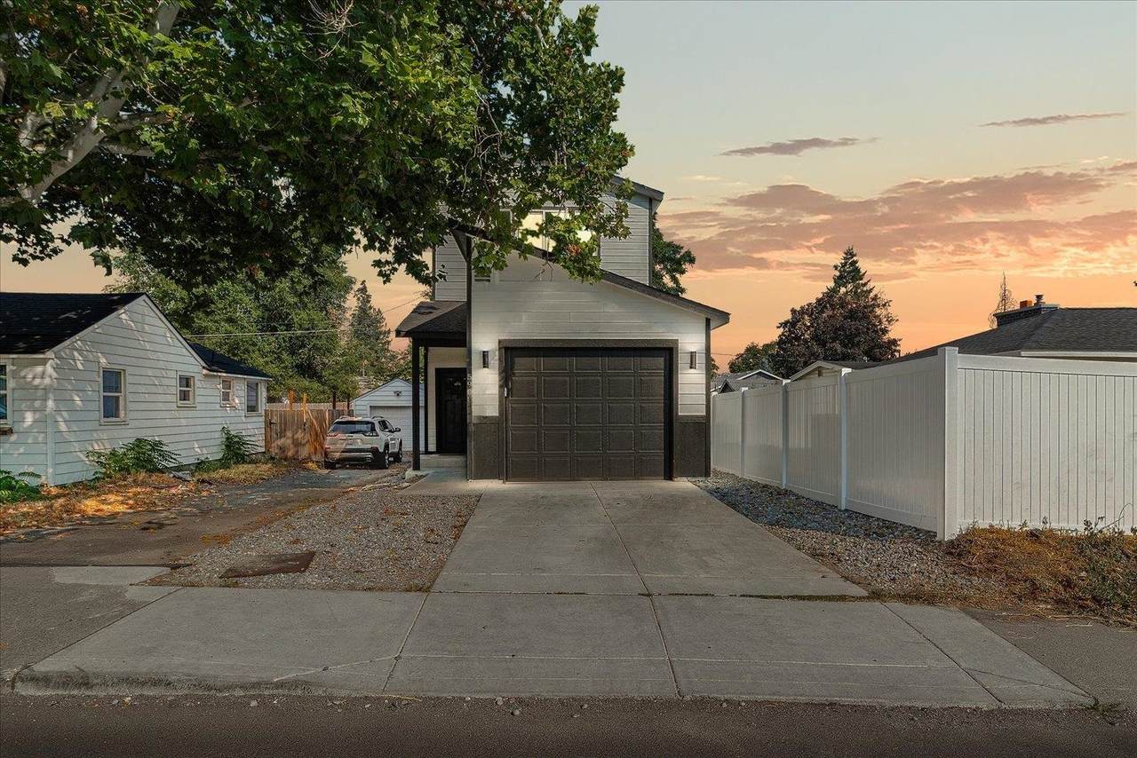 5908 Monroe St - Photo 1