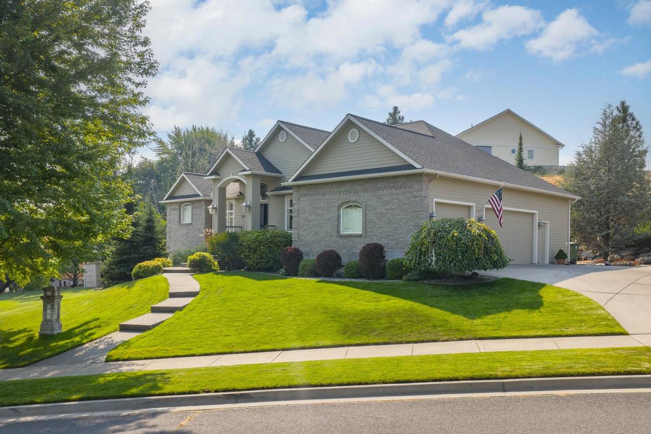 7231 Quamish Dr - Photo 1