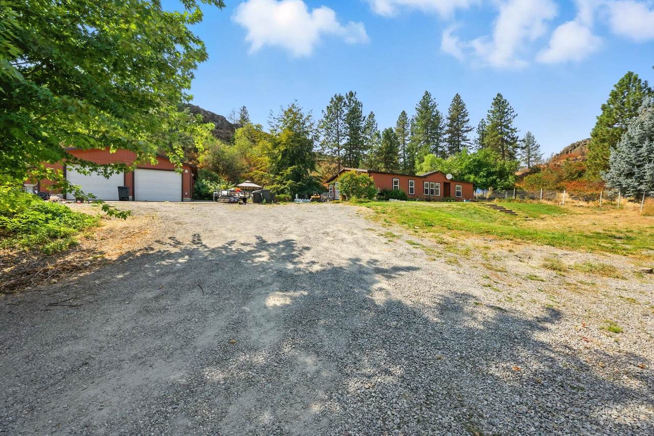 728 Basalt Rd - Photo 1