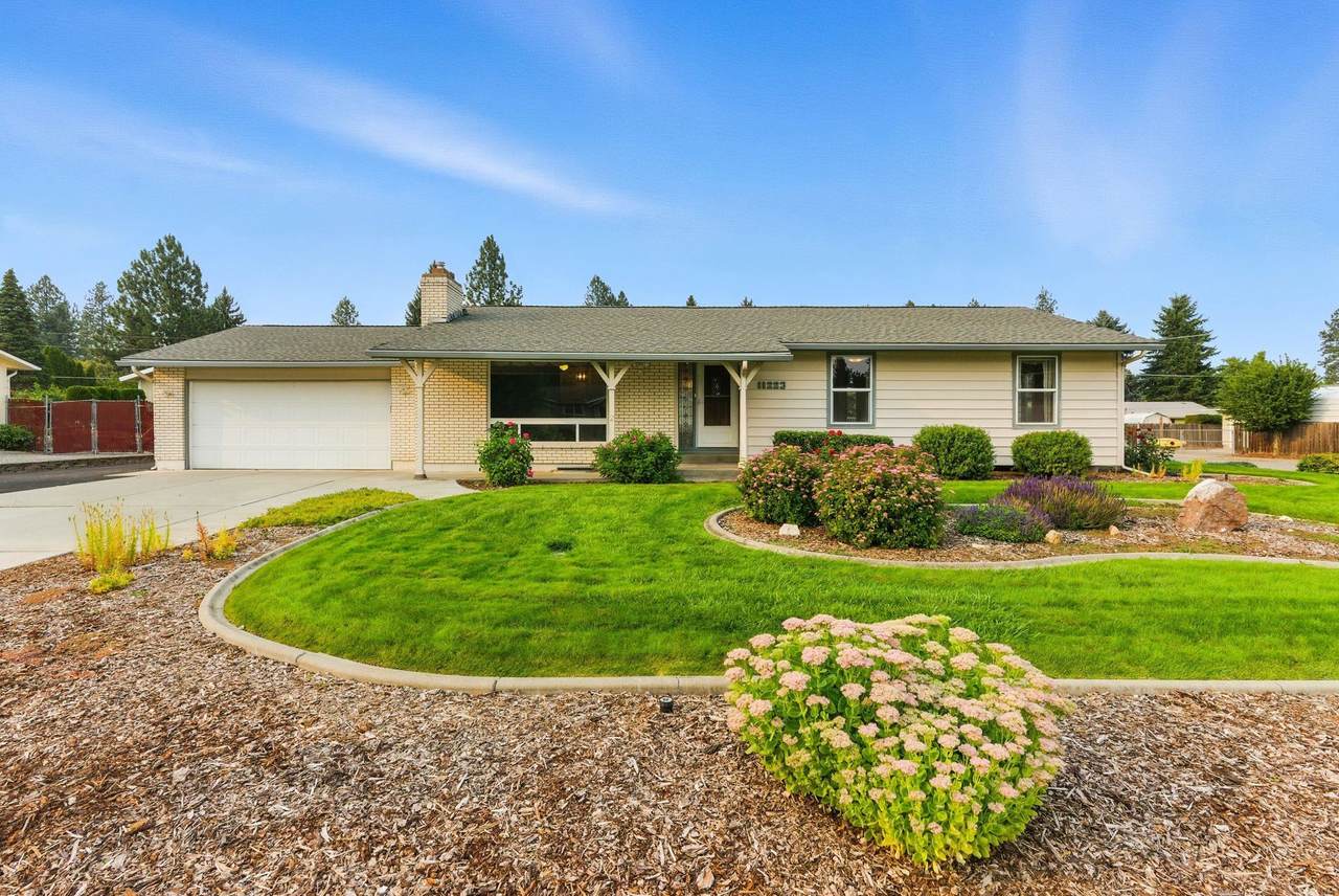 11223 37th Ave - Photo 1