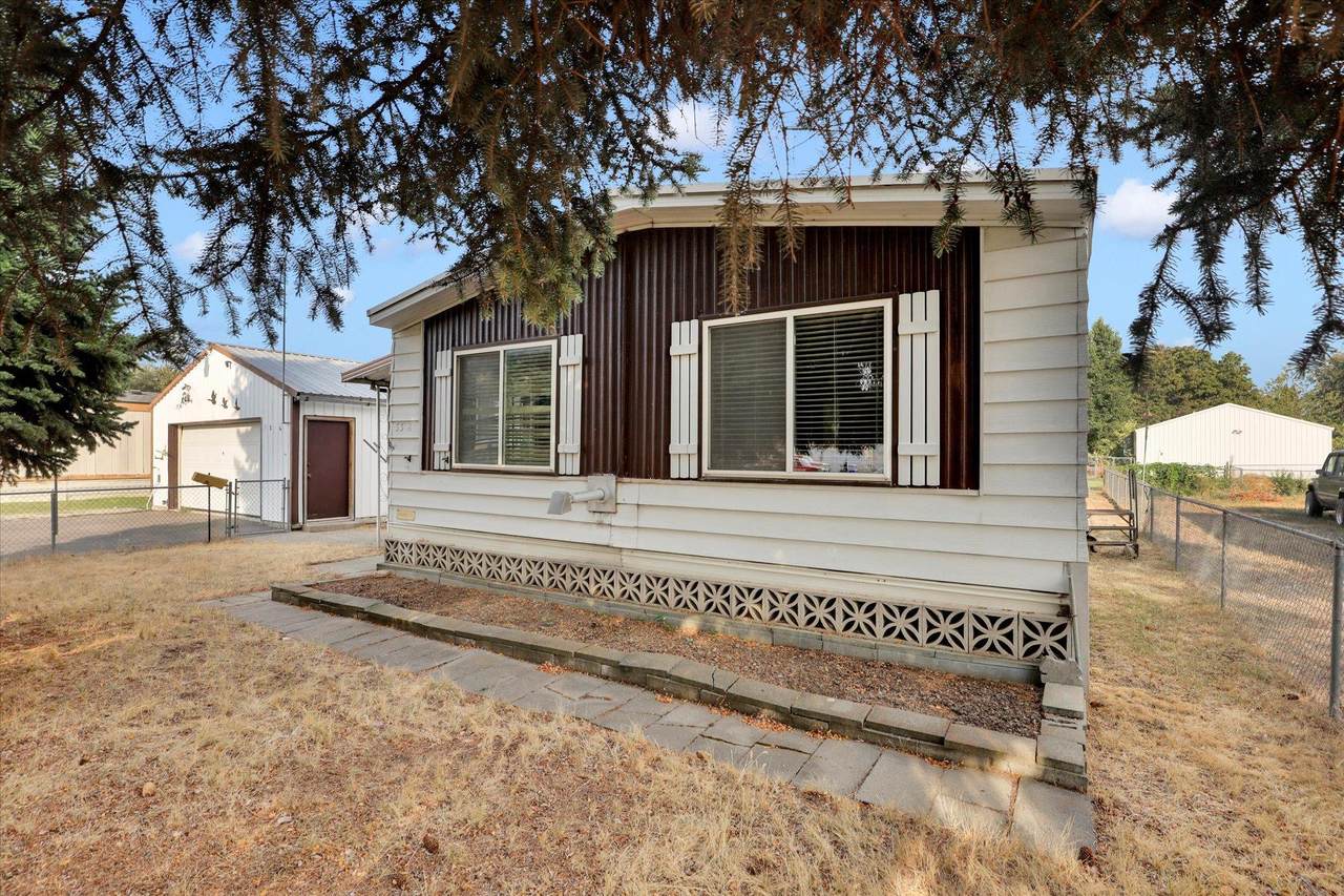 3318 Mckee St - Photo 1