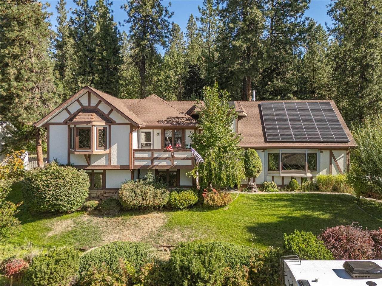 10048 Seminole Dr - Photo 1