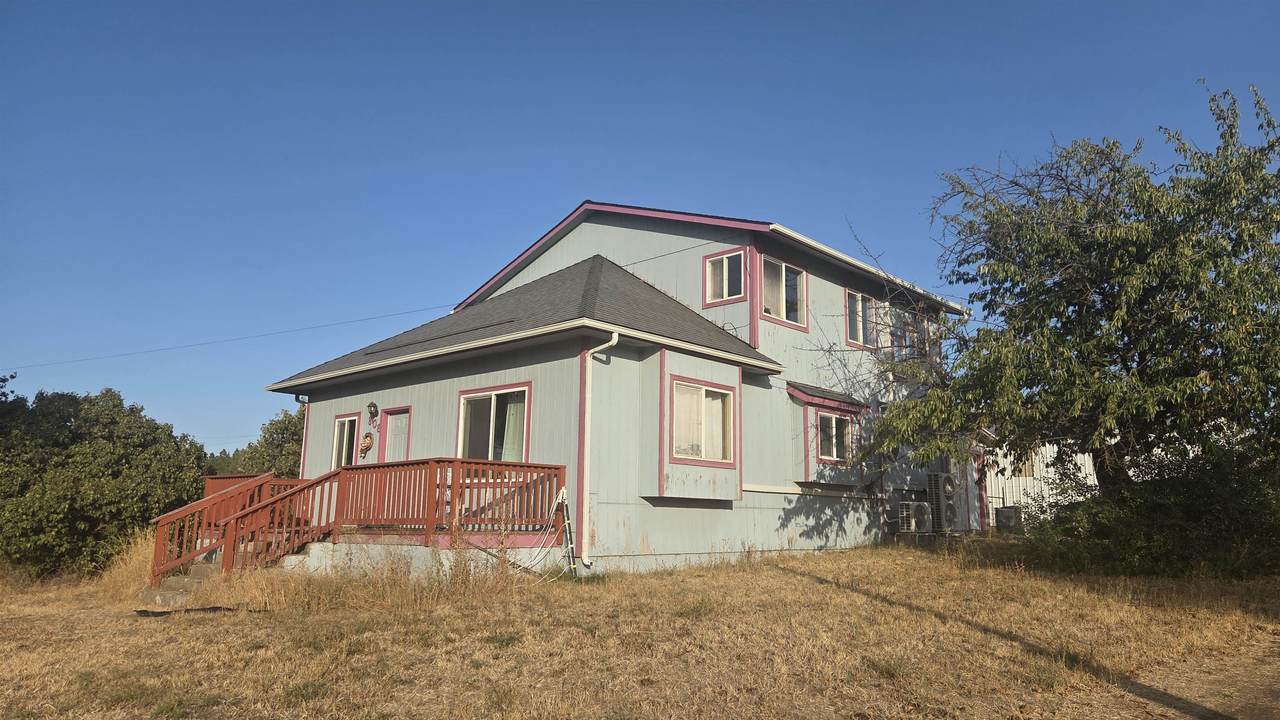 908 Garfield St - Photo 1