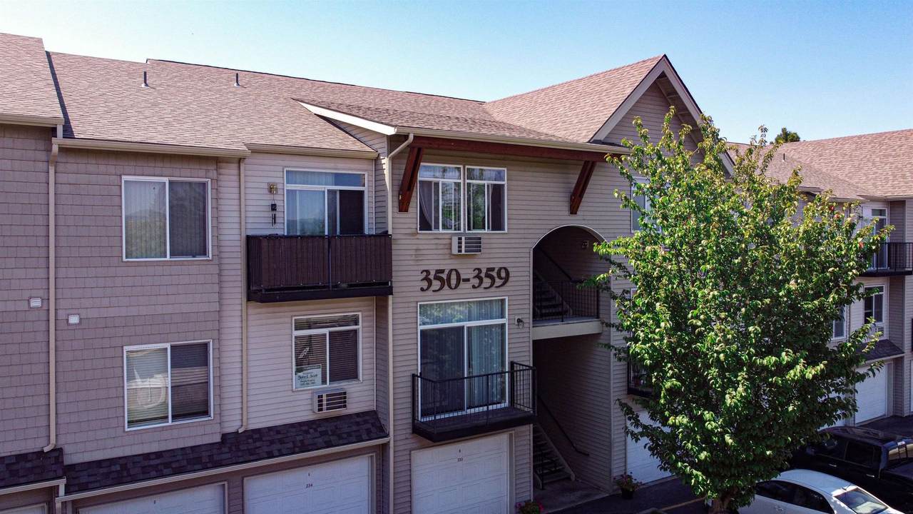 22855-Unit 352 Country Vista Dr - Photo 1