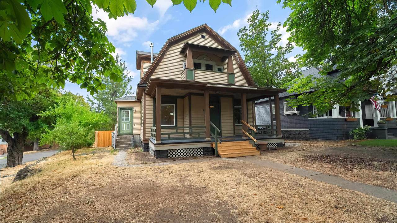 1130 11th Ave - Photo 1