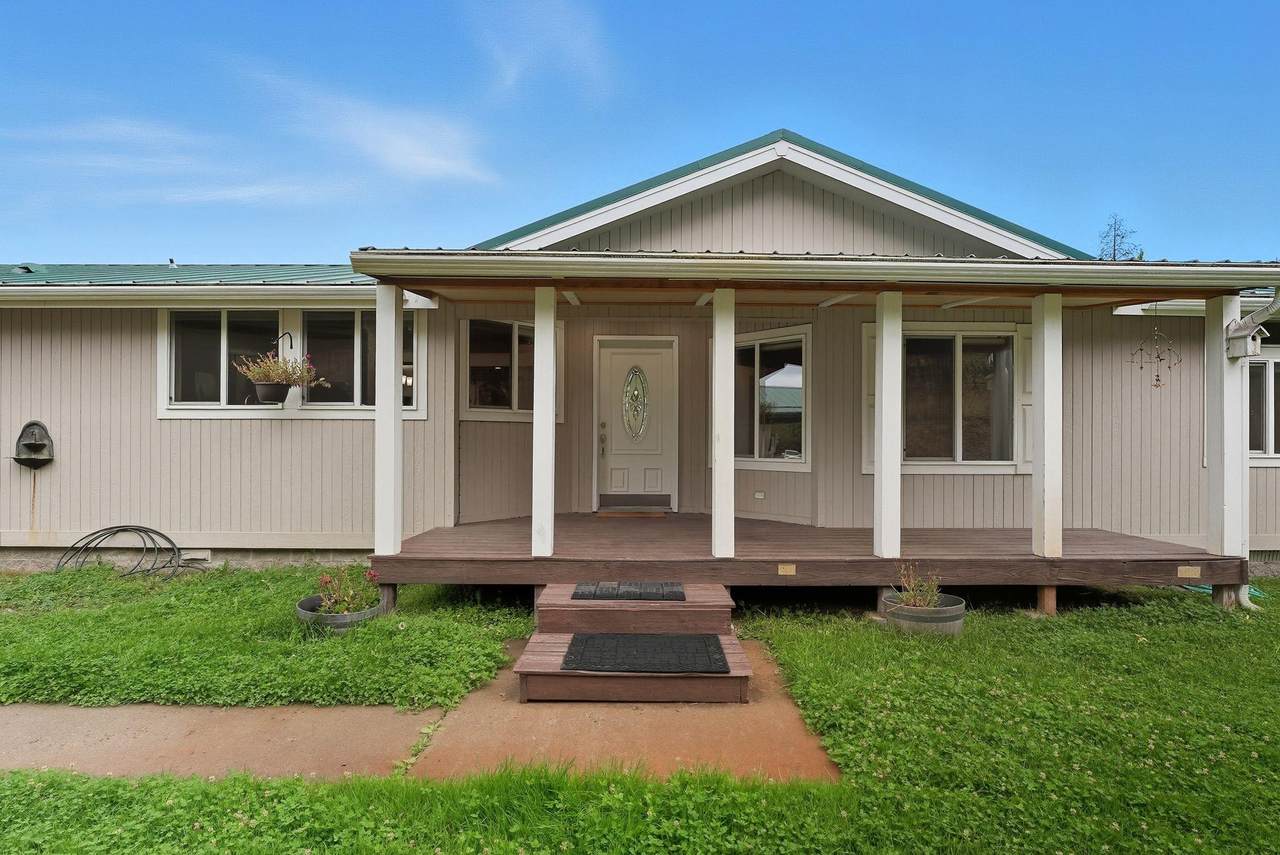 361 Victoria Ln - Photo 1