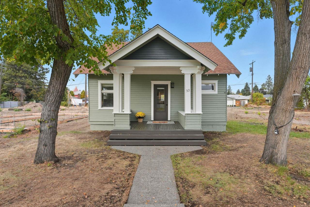 33 Everett Ave - Photo 1