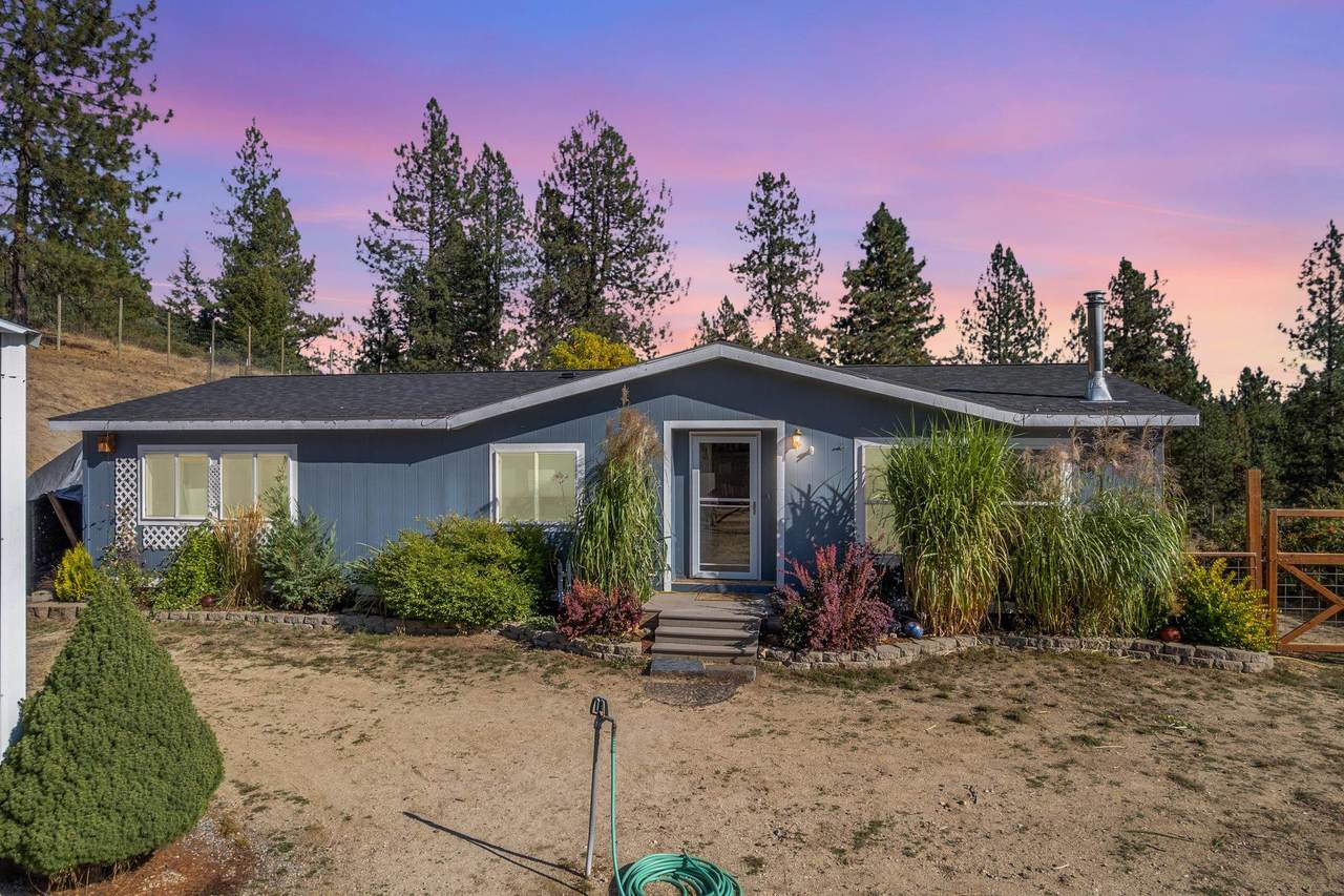 502 Wildflower Ln - Photo 1