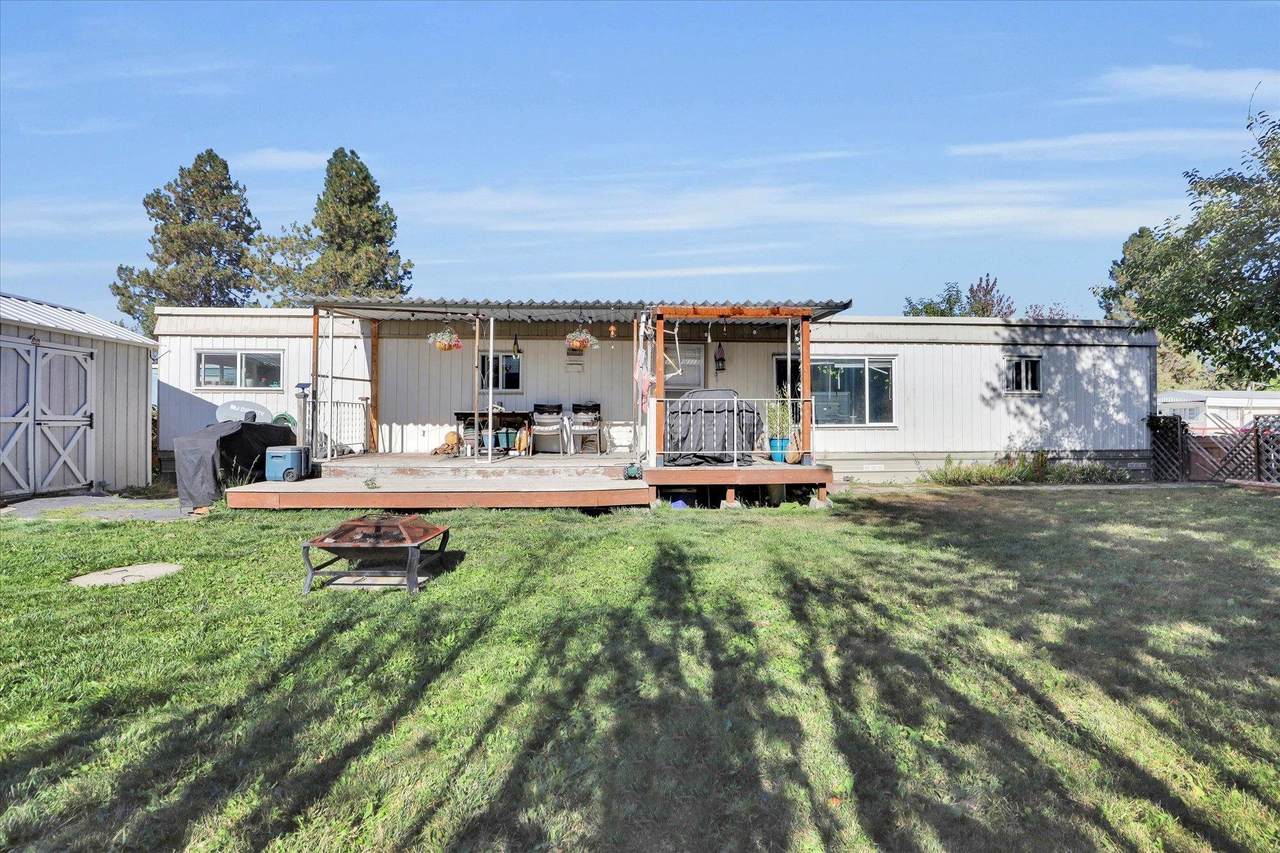 40414-34 Newport Hwy - Photo 1