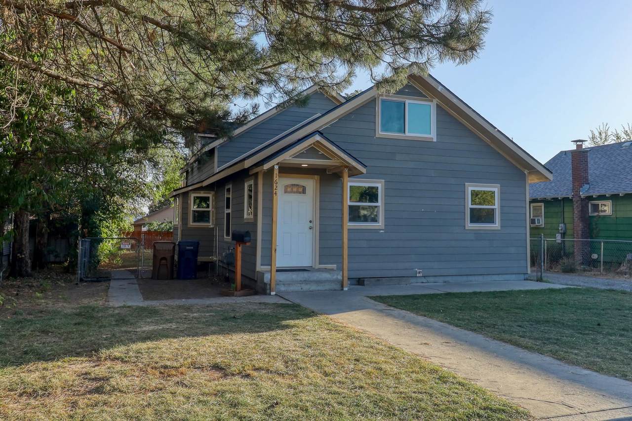 1624 Liberty Ave - Photo 1