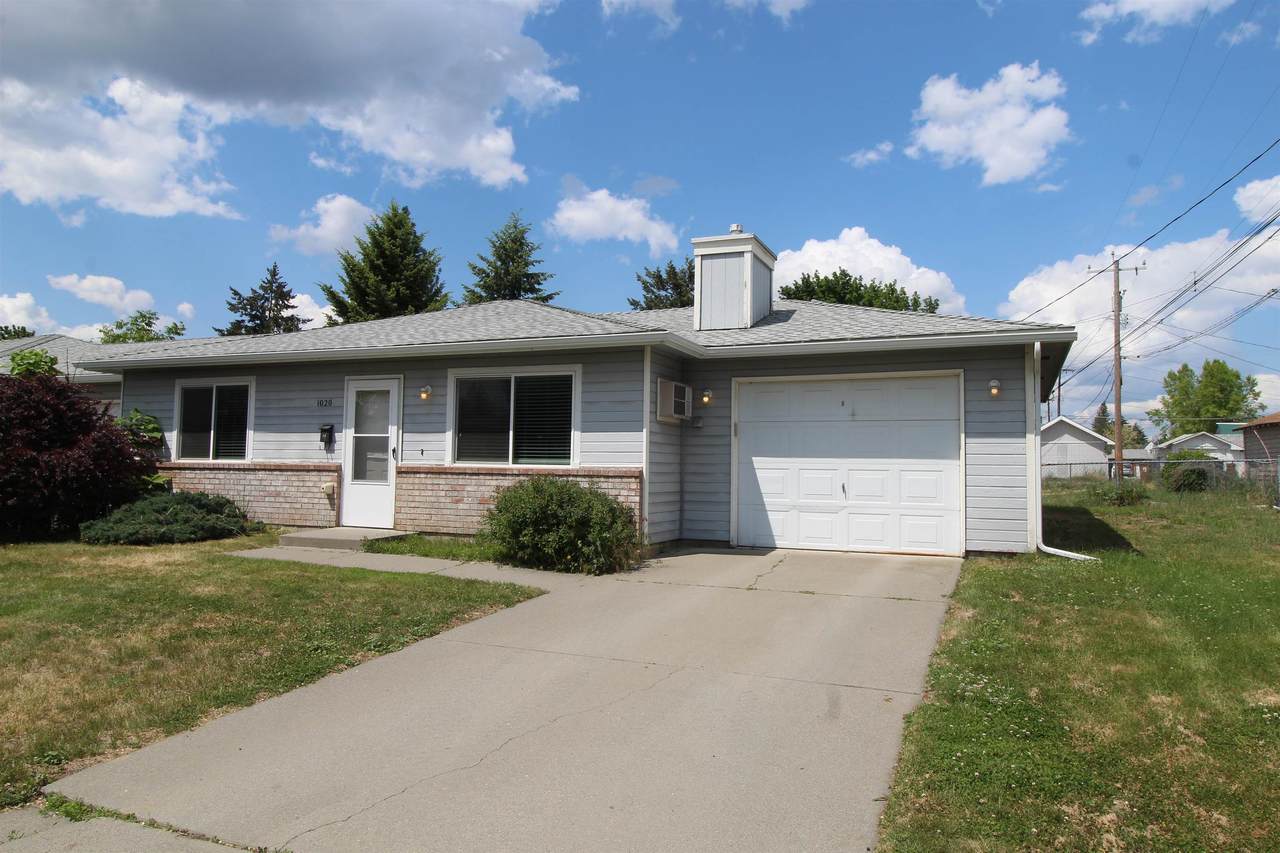 1020 Lacrosse Ave - Photo 1